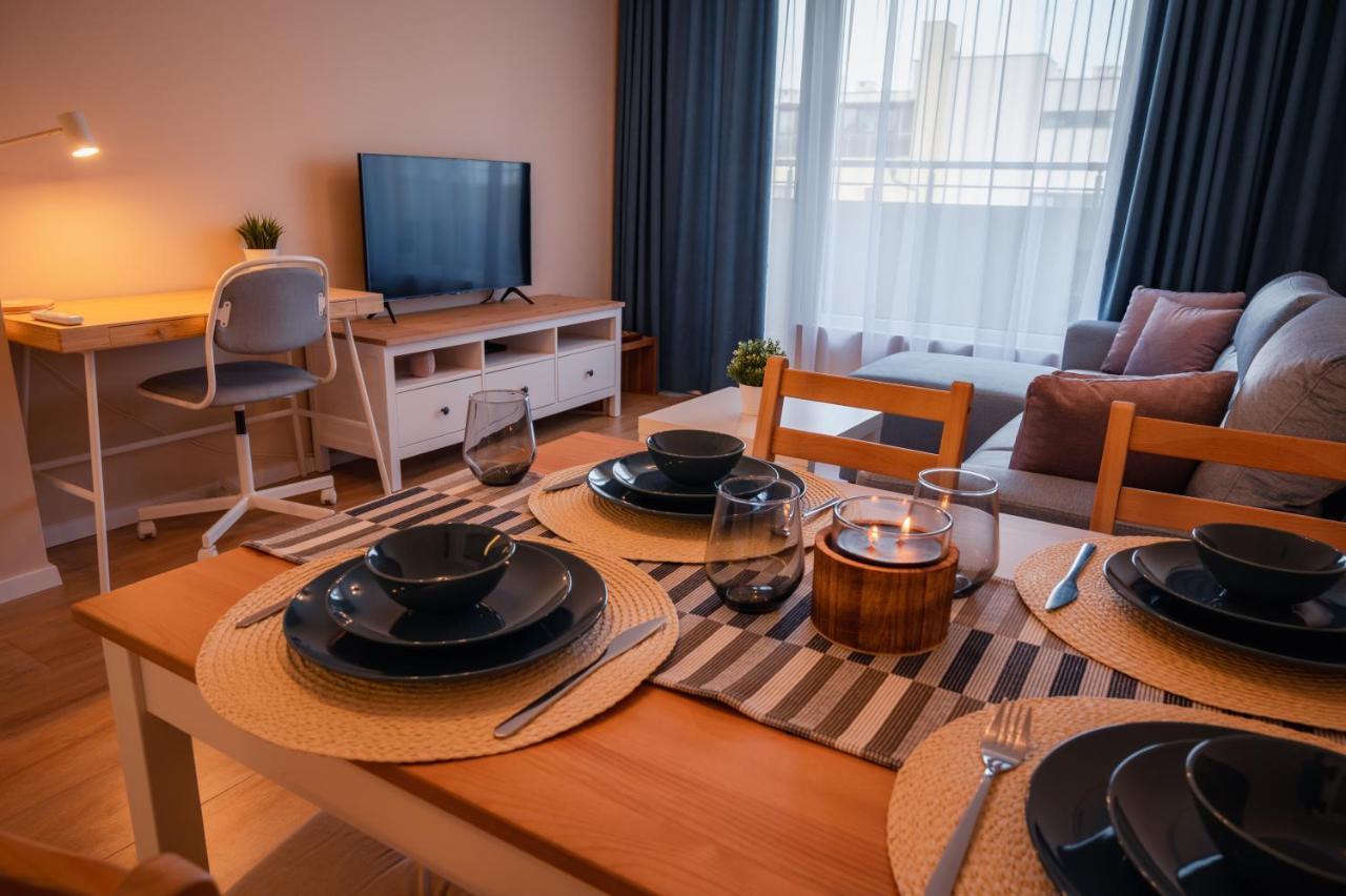 Emerald Suite With Private Parking 바르나 외부 사진